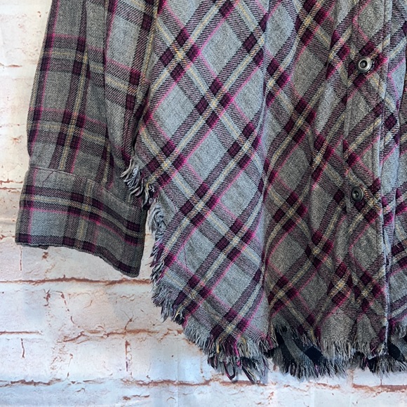 Cabi highland flannel raw hemline #3946 Gray purple fray hem check plaid collar - Picture 3 of 12